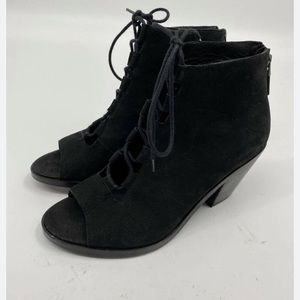 Eileen Fisher peep toe lack up booties